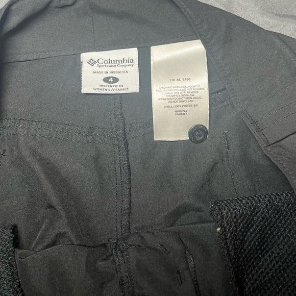 Columbia women’s sz 4 black capris, below knee length - Picture 8 of 13
